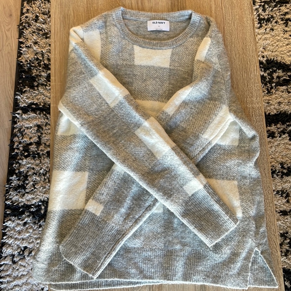 Plaid Sweater 🤎